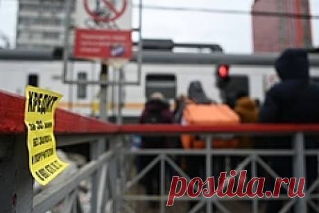 Россиянам стали чаще одобрять заявки по кредитам. В России вырос уровень одобрения заявок банками. В 2021 году этот показатель варьировался в пределах 35–40 процентов, что оказалось выше, чем в пиковые периоды пандемии коронавируса. Как минимум, 35–40 процентов россиян время от времени находятся в ситуации, когда вынуждены подать заявку на оформление нового займа.