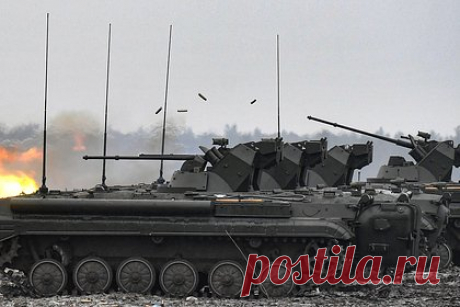 Во Франции предложили Европе новую цель в войне с Россией. Бывший президент Европейского банка реконструкции и развития Жак Аттали предложил Европе и всем странам запада новые цели в конфликте с Россией. «Только ставя перед собой цель мира, мы сможем достичь цели нашей войны. А значит, сможем победить в ней», — высказался Аттали.