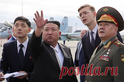 Ким Чен Ыну подарили во Владивостоке бронежилет и набор беспилотников. Лидер КНДР Ким Чен Ын получил в подарок от главы Владивостока Олега Кожемяко бронежилет и набор беспилотников, произведенных в крае. Среди дронов, подаренных лидеру КНДР — пять беспилотников-камикадзе и разведывательный беспилотник самолетного типа «Герань-25» с функцией вертикального взлета.