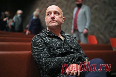 В Узбекистане вызвали посла России за высказывания Прилепина о республике. Что сказал писатель?. Министерство иностранных дел (МИД) Узбекистана вызвало посла России в стране Олега Мальгинова за высказывания сопредседателя политической партии «Справедливая Россия — Патриоты — За правду» и писателя Захара Прилепина. По данным МИД, Прилепин заявил, что к территории России нужно присоединить территории бывшего СССР.