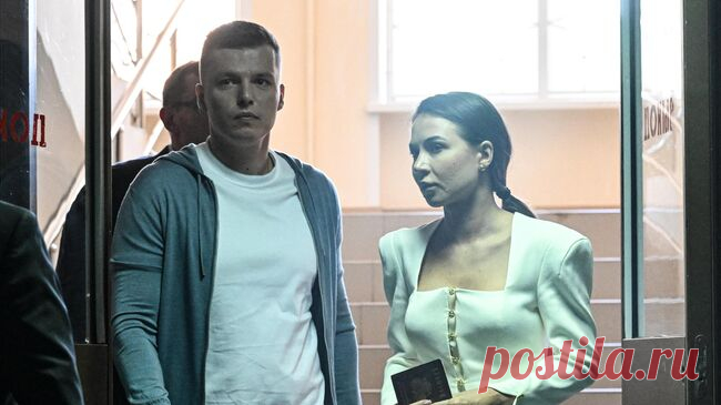Суд продлил домашний арест блогеру Лерчек и ее бывшему мужу