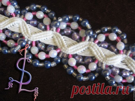 https://www.livemaster.ru/item/16878971-ukrasheniya-braslet