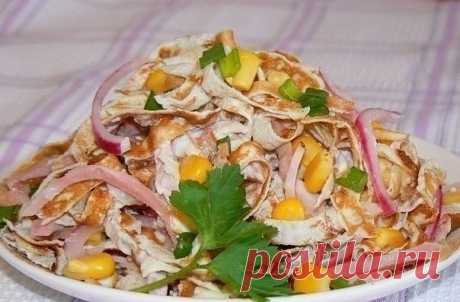 Салат с яичными блинчиками, курицей и кукурузой | OK.RU