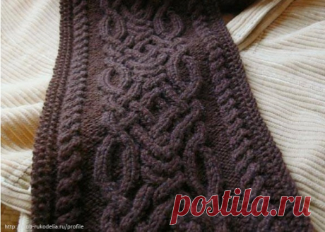 Коричневый шарф для мужчин*