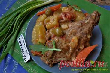 Кролик с овощами в духовке