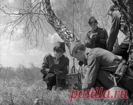 Как миллионы советских детей играли в &quot;Зарницу&quot; / Назад в СССР / Back in USSR