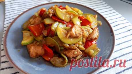 Кабачки с курицей! Один из самых вкусных рецептов из кабачков и курицы! Вкусный обед или ужин! | Вкусные рецепты | Дзен