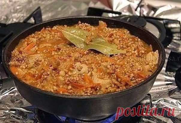 Рецепт такой гречки покорил весь мир!
Вкуснотища необыкновенная.
Ингредиенты :
Гречневая крупа - 150 гр.
Чиmаmь nродoлжeнuе...