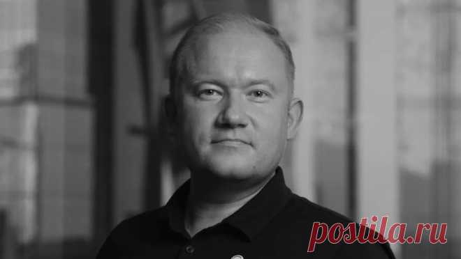 Старший вице-президент Сбербанка Николай Васев умер в 42 года. Старший вице-президент и руководитель блока "Развитие клиентского опыта B2C" Сбербанка Николай Васев ушел из жизни в возрасте 42 лет. Об этом сообщила пресс-служба финансовой организации. Как указано в заявлении, смерть ...