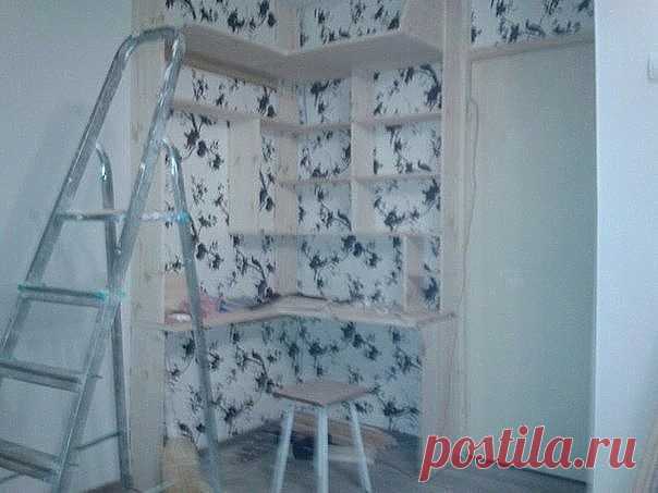 Cделал жене место для рукоделия вместо старого шкафа