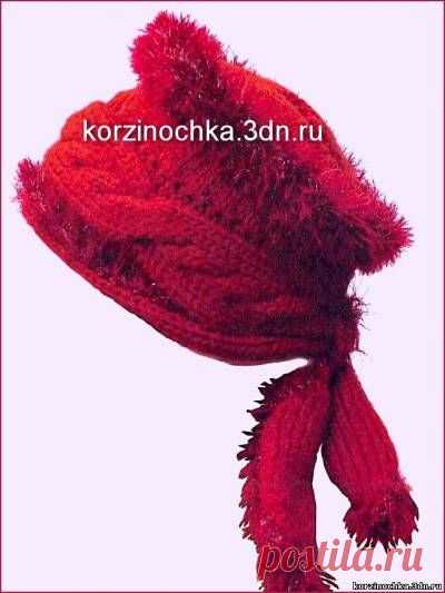 Вязаная шапка с узором -