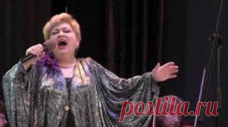 НОСТАЛЬГИЯ. Песни старые, но не забытые. Римма Глушкова 
Римма Ивановна Глушкова родилась 2 мая 1945 года. В 1973 году окончила ГМПИ имени Гнесиных (класс А.Т.Москаленко).  С 1972 года - солистка Всесоюзного радио и Центрального телевидения. Лауреат конкур…