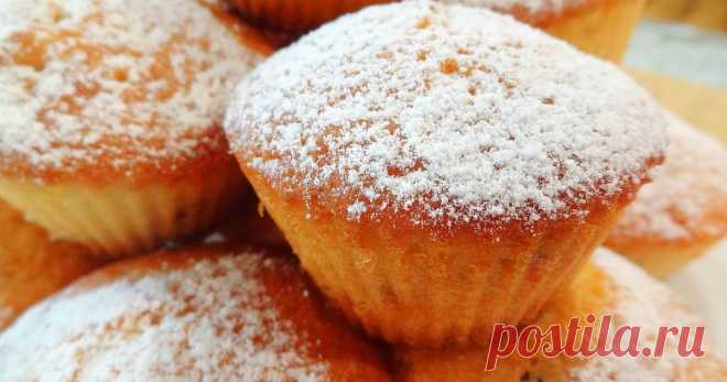 Самые вкусные кексы на кефире, которые я пробовала - пошаговый рецепт с фото. Автор рецепта ekaterina-lav . Самые вкусные кексы на кефире, которые я пробовала - пошаговый рецепт с фото. Хочу поделиться рецептом своих любимых, нежных, пушистых и ароматных кексов на кефире. Процесс приготовления максимально простой, так что порадовать своих близких сможет любая, даже самая неопытная хозяюшка!)