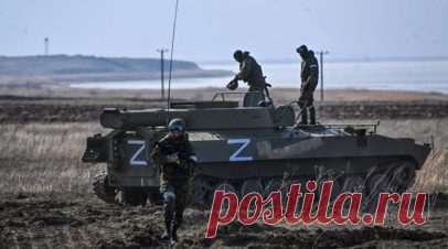 Военкор RT показал, как «Змей Горыныч» уничтожает блиндажи ВСУ под Кременной. Военкор RT Александр Яремчук показал, как российская установка УР-77 «Метеорит», которую в войсках называют «Змей Горыныч», наносит удары по украинским опорным пунктам в лесу под Кременной (ЛНР). Читать далее