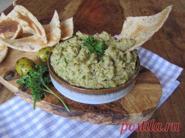 Паштет из трески с оливками - KitchenMag.ru Паштет из трески получается по-особенному нежным и очень изысканным. Руб для приготовления этой закуски можно выбирать любую - консервированную в собственном соку, припущенную или отваренную.