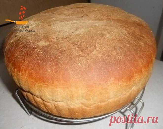 Рецепт проверен годами — лучший домашний хлеб, который я пробовала!

Ингредиенты:
- 650 мл теплой воды
- 2,5 ч. л. сухих дрожжей
- 1 ч. л. сахара
- 2 ч. л. соли
- 1 кг муки

Как готовить:
В большой миске смешиваем все ингредиенты по порядку. Замешиваем мягкое тесто. Муки может понадобится больше или меньше 1 кг. Затем накрываем крышкой и ставим в теплое место, подходить, на пару часов. Готовое тесто разделить на две равные части и положить по формам. Дай немного подойти. В...