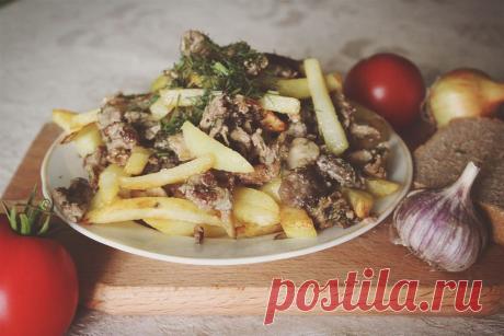 Скоблянка мясная с грибами по-русски | Fresh.ru