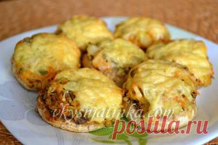 Шампиньоны фаршированные сыром - рецепт с