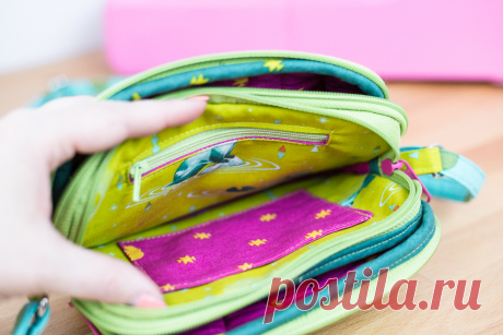 Triple Zipper Bag - Free Sewing Pattern with a Tutorial! — SewCanShe | Free Sewing Patterns and Tutorials