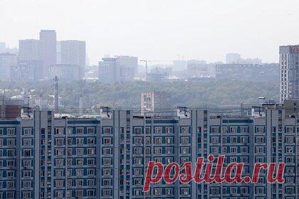 В Москву вернулся запах гари. Запах гари вернулся в Москву утром в воскресенье, 21 августа, он ощущается в ряде районов столицы, видна легкая дымка. О запахе сообщают жители северо-запада, юго-запада и востока Москвы. В центре города в небе также наблюдается небольшая задымленность, ощущается специфический запах гари.