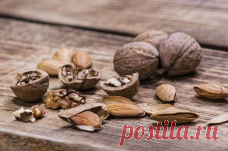 Продукты, которые помогают поддерживать идеальную фигуру «Как быть и что съесть, дабы похудеть?» — задаётся вопросом чуть ли не каждая вторая девушка перед жарким летним сезоном, задумчиво потягивая воду из бутылочки после изнурительных тренировок. Ответ пр...
