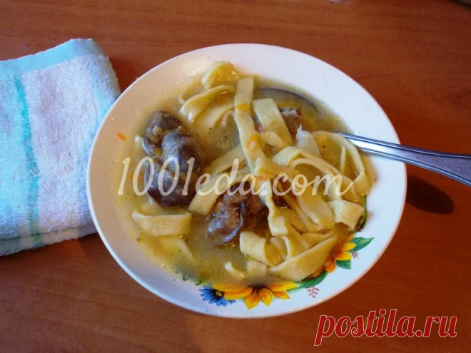 Домашняя толстая лапша с куриными потрошками!