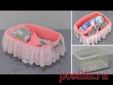 Изумительная КРОВАТКА из Пластиковой Корзины 🛏️ Постель для Куклы Своими Руками