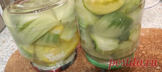 Салат из зеленых томатов с вкусным рассолом | Жизнь на 10 сотках Пульс Mail.ru Простая и вкусная заготовка на зиму с пошаговым планом приготовления