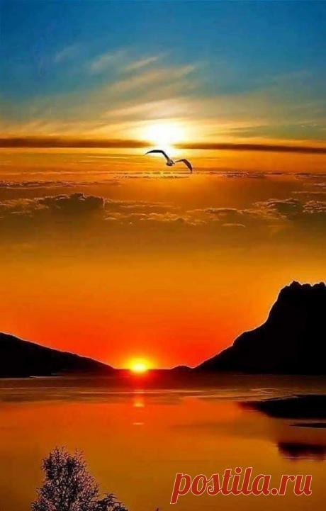 Beautiful Sunrise and Sunset amaze your eyes