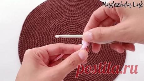 Сумка-чехол для телефона из шнура.