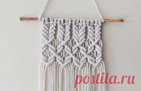 Mini Macrame Wall Hanging | Parlor Diary