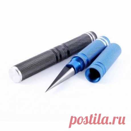 Ручная развертка в удобной упаковке мне помогает для прокручивания отверстий различных диаметров в хоббийке.