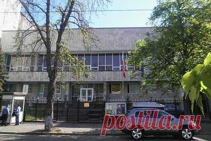Посольство Польши оказалось повреждено после удара России по Киеву
