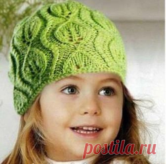 Милая шапочка для девочки