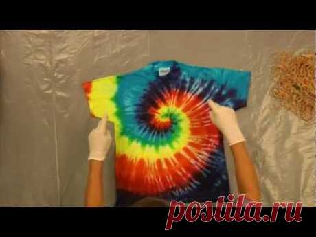 Jacquard Products Presents: Tying and Dyeing the Centered Rainbow Spiral (Pt.1) - YouTube