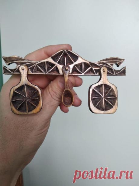 Миниатюрный кухонный набор, осина

Автор: Евгений Размеров