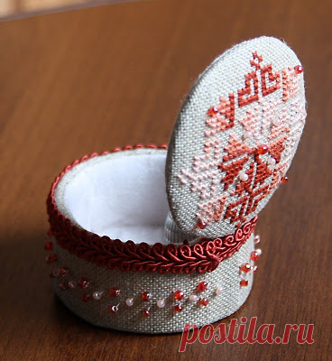 Рукодельное мое.: Игольницы: две из одной.