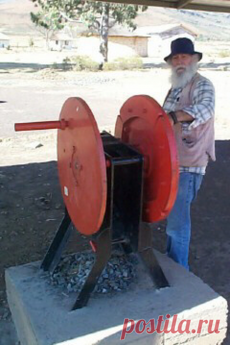 Ручная дробилка