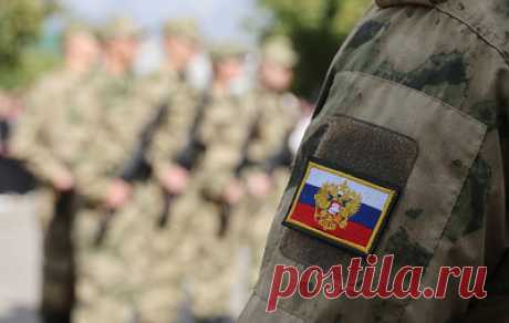 "Известия": кабмин поддержал сохранение рабочих мест за добровольцами Росгвардии. Также для них и членов их семей будут предусмотрены и другие соцгарантии и льготы