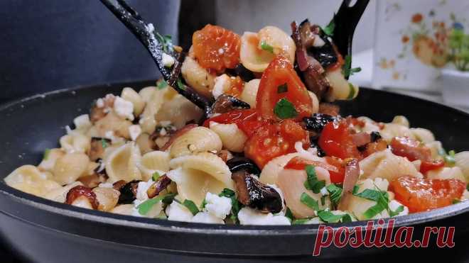 Как приготовить ужин без мяса: баклажаны с макаронами на скорую руку | Розовый баклажан Пульс... Часто готовим баклажаны с макаронами. В таком варианте по сытности и вкусу баклажаны отлично могут мясо заменить. Для обеда и ужина очень хорошо, особенно когда мяса не хочется. Блюдо простое...