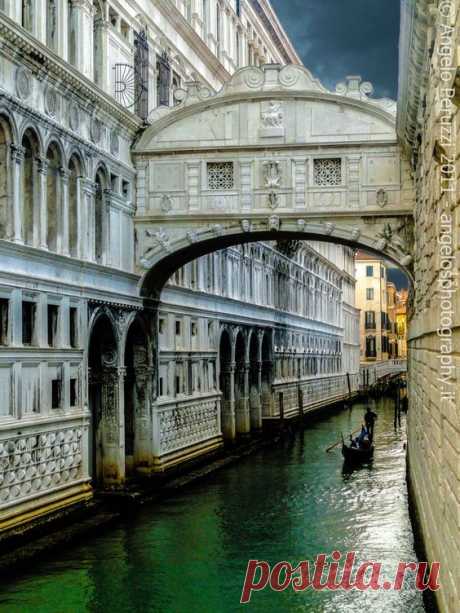 Bridge of Sighs, Venice, Italy  |  Pinterest