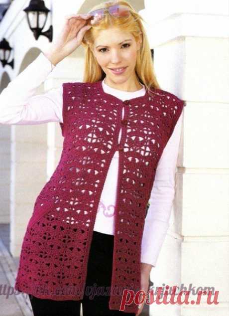 Длинный жилет