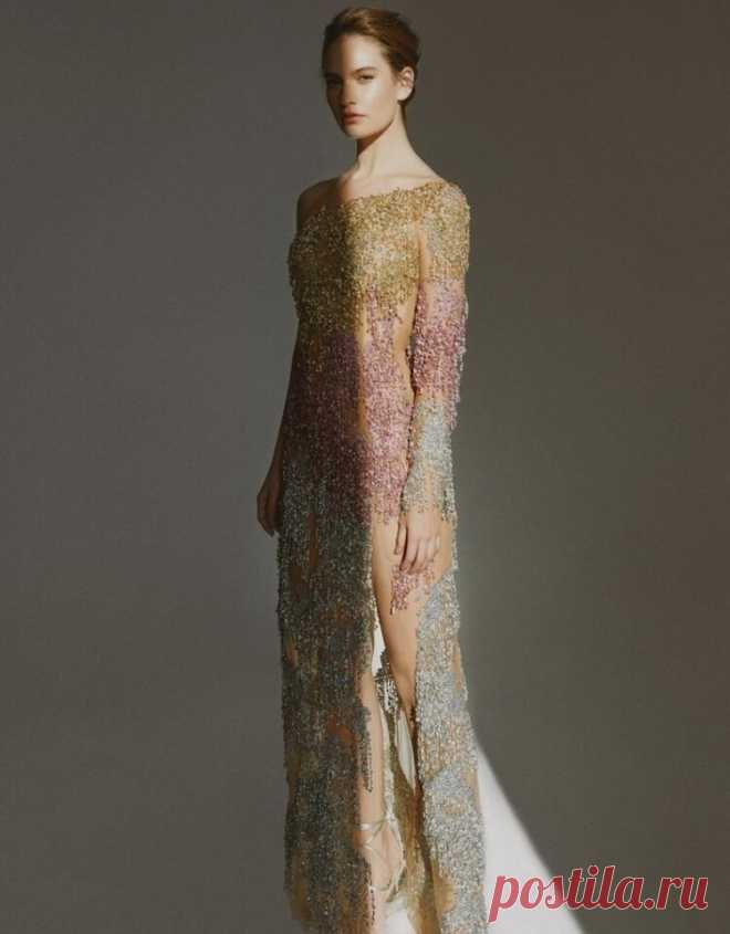 Лили Джеймс