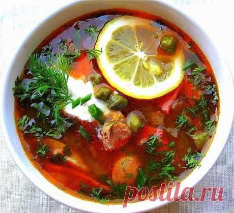 ВКУСНЕЙШАЯ СОЛЯНКА 

.