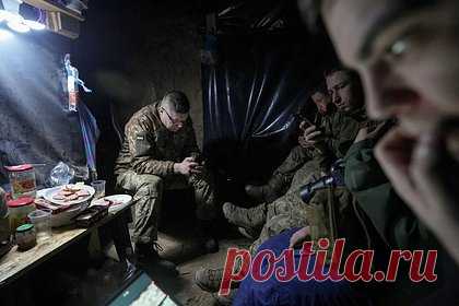 В России высказались о возможности новогоднего перемирия с Украиной. Новогоднее перемирие между Россией и Украиной возможно. Об этом в беседе с «Лентой.ру» заявил первый заместитель председателя комитета Госдумы по международным делам Алексей Чепа. В свою очередь координатор Белого дома Джон Кирби пообещал, что США не станут диктовать Украине условия перемирия.