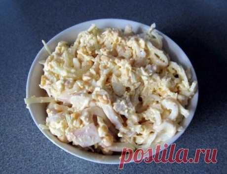 Белковый салат из кальмаров с сыром 

источник Кулинария: вкусные рецепты 🍒
 
 






Белковый салат из кальмаров с сыромИнгредиенты:Кальмары - 300 гЯйцо - 4 штСыр нежирный - 70 гЛук - 1 штЯблоки - 2 штЙогурт натуральный - 100 гСоль, пе…