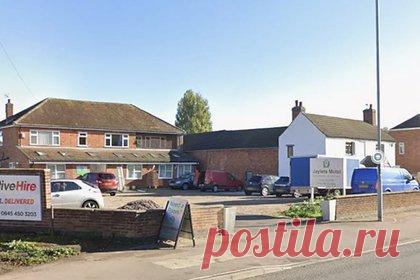 Постоялица мотеля решила отомстить сотрудникам за выселение и обвинила их в изнасиловании