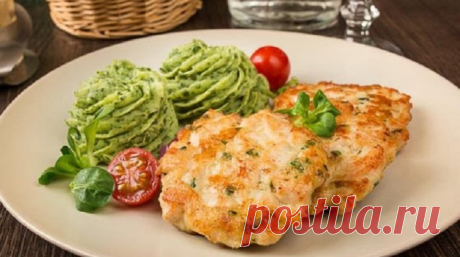Мясные оладьи впрок — быстро, вкусно и удобно Сегодня мы будем готовить мясные оладьи впрок - это быстро, вкусно и удобно. Блюдо быстрое, всегда выручает, если на приготовление обеда совсем нет времени....