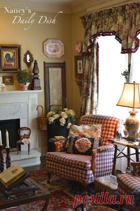 Nancy's Daily Dish: English Cottage Living Room - Before, Partly After &amp; Still a Work in Progress | French / English Country Decor | Коттеджи, Англ…