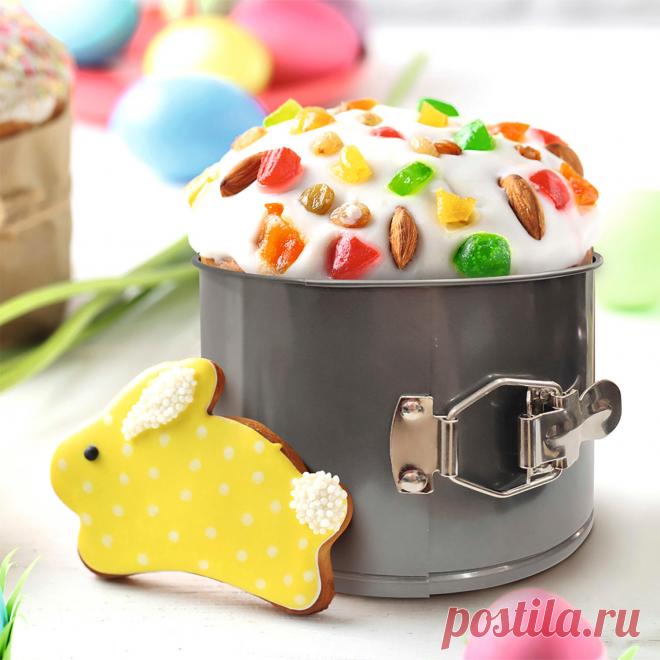 В преддверии светлого праздника Пасхи хотим поделиться с Вами рецептом кулича, который всегда получается 
Кстати, в магазинах Fix Price Вы найдете разнообразные формы для приготовления куличей на любой вкус: 
- силиконовые формы для куличей всего за 99 рублей – ЛК: 5022526; 
- одноразовые формы (набор из 6 штук) за 55 рублей – ЛК 5321066 
- разъёмные формы за 199 рублей – ЛК 5028727. 

ИНГРЕДИЕНТЫ. 
ДЛЯ ТЕСТА: 
● 500 мл молока; 
● 11 г сухих дрожжей (или 50-60 г сырых дрож...